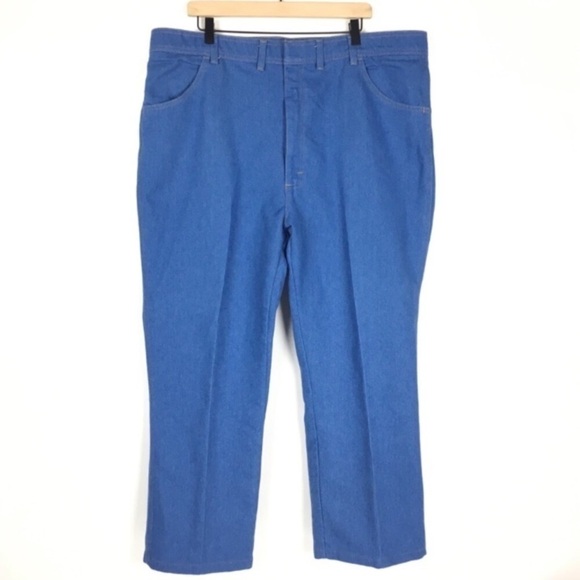 WRANGLER Jeans Regular Fit Hero Stretch Denim Light Wash Work Ranch Size 44 x 30 - Picture 1 of 9